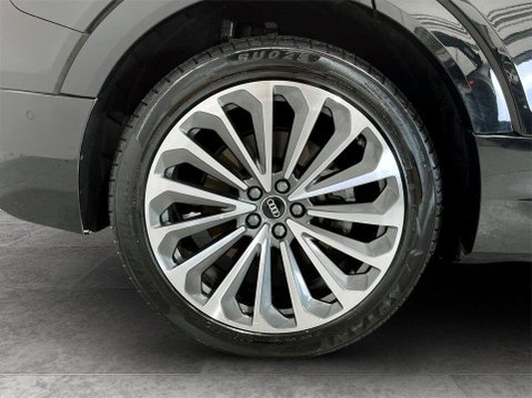 Audi E-Tron 50 S line SUV 5dr Electric Auto quattro 71.2kWh (313 ps) 20