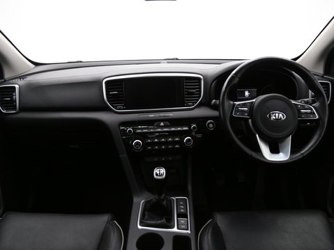 Kia Sportage 1.6 CRDi EcoDynamics+ 4 Euro 6 (s/s) 5dr 9