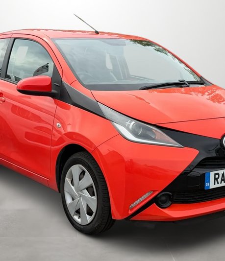 Toyota Aygo 1.0 VVT-i X-Play 5dr x-shift