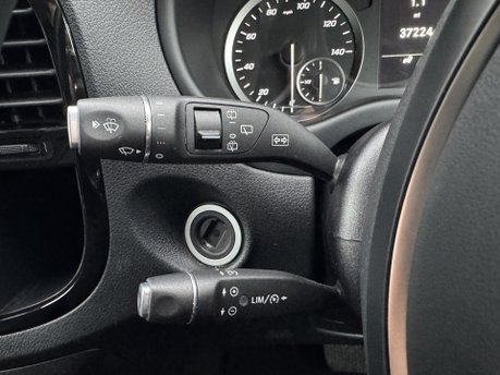 Mercedes-Benz Vito 119 CDI Tourer Select L3 Auto Diesel 9 SEATER/EX-LWB/VAT Q 3