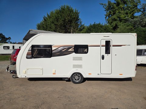 Swift Eccles 530  8