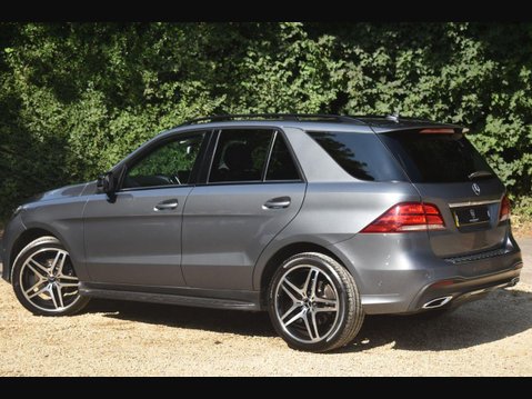 Mercedes-Benz GLE 3.0 GLE350d V6 AMG Line (Premium) SUV 5dr Diesel G-Tronic 4MATIC Euro 6 (s/ 2