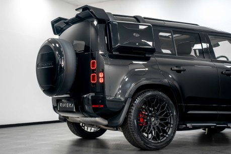 Land Rover Defender 3.0 Defender XS Edition D MHEV A 4WD 5dr 17