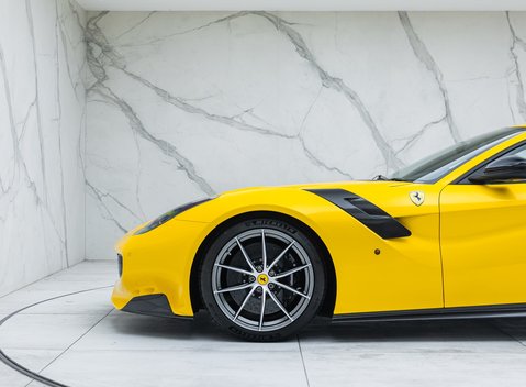 Ferrari F12 TDF 36