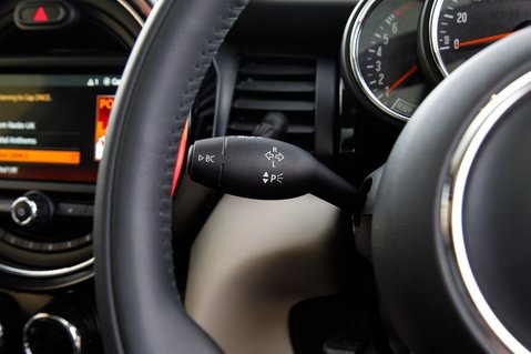 Mini Hatchback 1.5 Cooper II 5dr 16