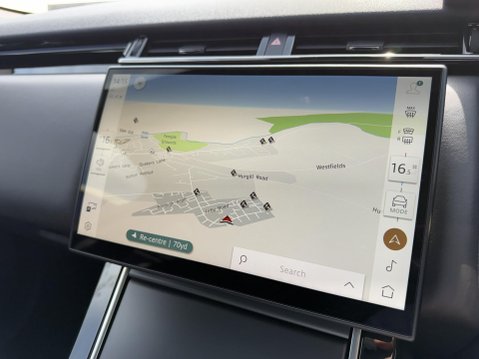 Land Rover Range Rover Velar 2.0 P250 Dynamic HSE SUV 5dr Petrol Auto 4WD Euro 6 (s/s) (249 ps) 38