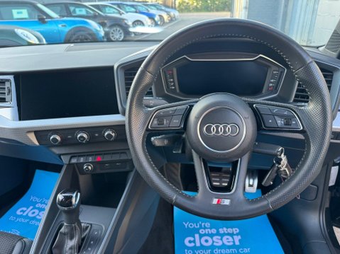 Audi A1 SPORTBACK TFSI S LINE 43