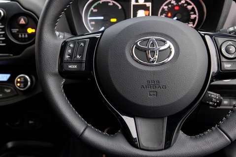 Toyota Yaris VVT-I ICON 20