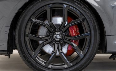 Land Rover Range Rover Sport 5.0 SVR 8