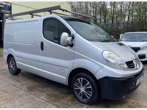 Renault Trafic 2.0 TD dCi SL27 Sport L1 H1 4dr 5