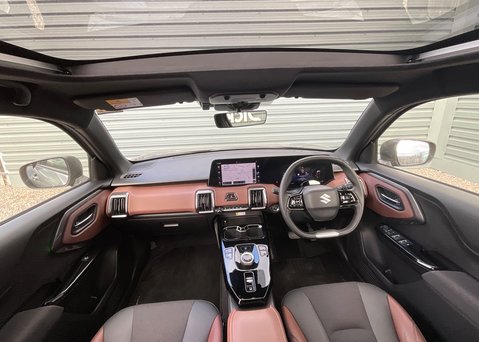 Suzuki e Vitara ULTRA ALLGRIP-E 13