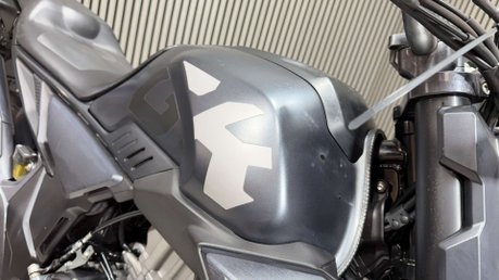 Zontes ZT 350 2023 12K NAKED SCRAMBLER STYLE MOT 9/27 A2 READY 26