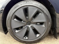 Tesla Model 3 Saloon 4dr Electric Auto RWD (208 ps) 18