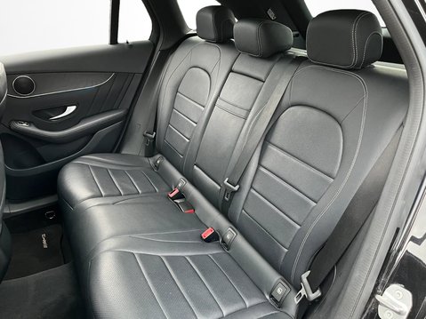 Mercedes-Benz GLC GLC 220d 4Matic AMG Night Edition 5dr 9G-Tronic 33
