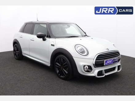 Mini Hatch 1.5 Cooper Sport Auto 5dr