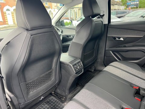 Peugeot 3008 1.2 PureTech Allure EAT Euro 6 (s/s) 5dr 29
