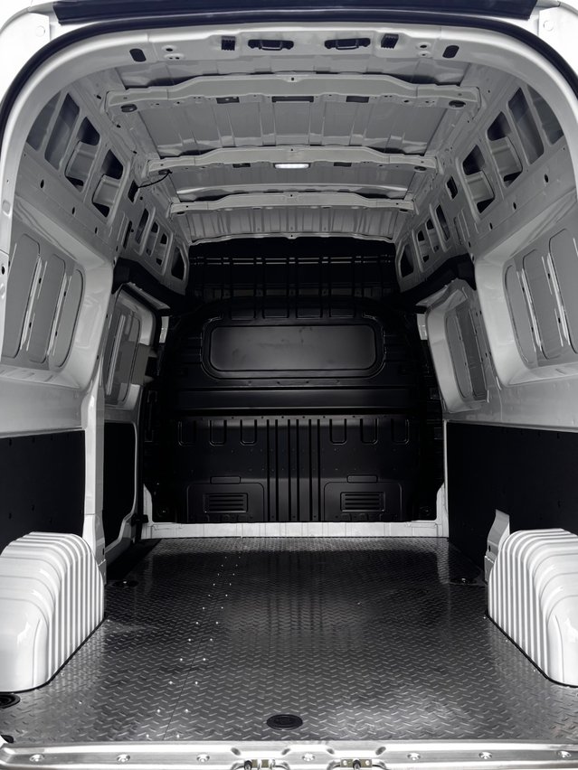 MAXUS DELIVER7