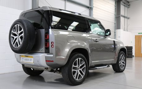 Land Rover Defender XS Edition MHEV P400 - 6 Seats, 11.4 Screen and Superb Specification 5