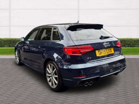 Audi A3 1.5 A3 Sportback 35 TFSI Black Edition Semi-Auto 5dr 4