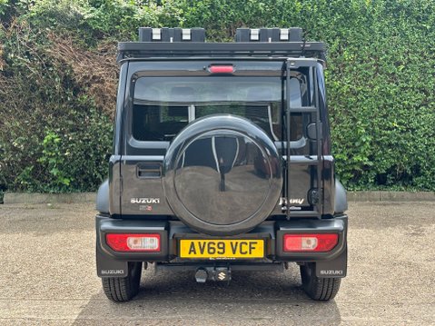 Suzuki Jimny SZ5 7