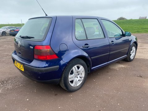 Volkswagen Golf SE TDI 2