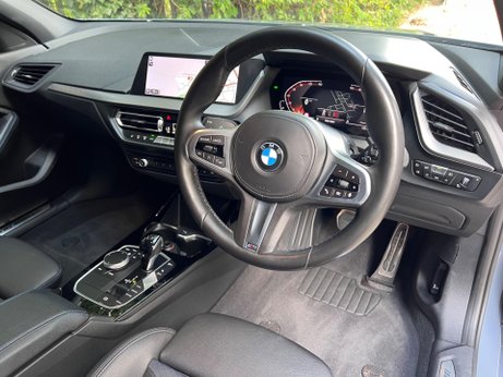 BMW 1 Series 1.5 118i M Sport (LCP) DCT Euro 6 (s/s) 5dr 76