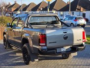 Volkswagen Amarok 3.0 TDI V6 BlueMotion Tech Highline Pickup Double Cab 4dr Diesel Auto 4Moti 32