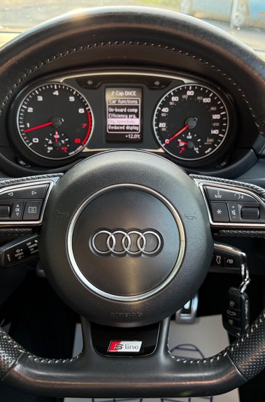 Audi A1 TFSI BLACK EDITION NAV -PANORAMIC SUNROOF - ALL BLACK  