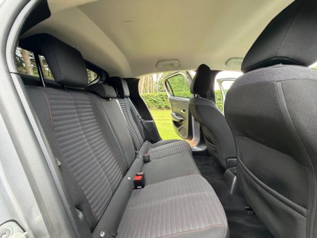 Peugeot 208 PURETECH ACTIVE PREMIUM PLUS S/S 12