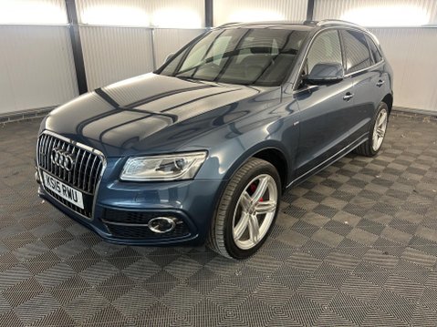 Audi Q5 2.0 TDI S line Plus S Tronic quattro Euro 5 (s/s) 5dr 3