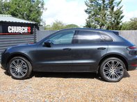 Porsche Macan 2.0T SUV 5dr Petrol PDK 4WD Euro 6 (s/s) (265 ps) 15