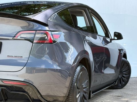 Tesla Model Y ModeL Y Long Range AWD 4WD 5dr 28