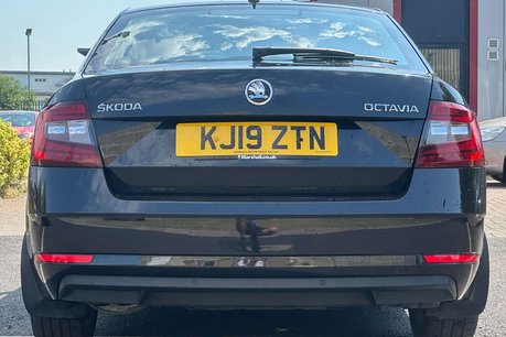 Skoda Octavia 2.0 TDI SE Technology Hatchback 5dr Diesel Manual Euro 6 (s/s) (150 ps) 11