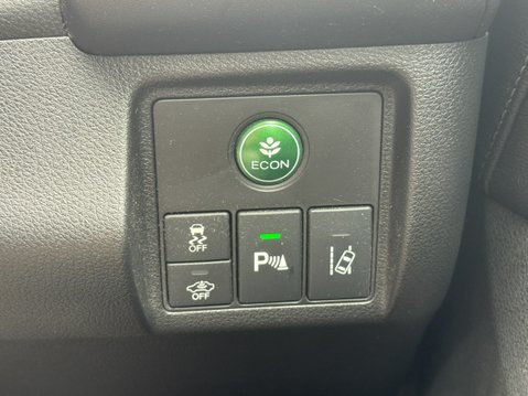 Honda HR-V (Sold) 1.5 i-VTEC EX SUV 5dr Petrol CVT Euro 6 (s/s) (130 ps) 17