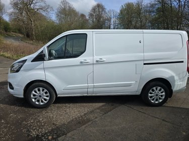 Ford Transit Custom 280 LIMITED P/V ECOBLUE 2