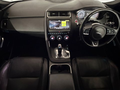 Jaguar E-Pace E-PACE R-DYNAMIC HSE 10