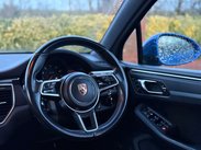 Porsche Macan 2.0 Macan Semi-Auto 4WD 5dr 6