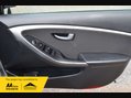 Hyundai i30 1.6 i30 SE Blue Drive CRDi 5dr 37