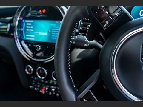 Mini Hatch 2.0 John Cooper Works Auto 3dr 13