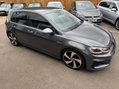 Volkswagen Golf GTI TSI DSG 9