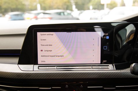 Volkswagen Golf R-LINE ETSI DSG 25