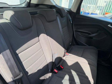 Ford Kuga 2.0 TDCi Zetec 2WD Euro 6 (s/s) 5dr 7
