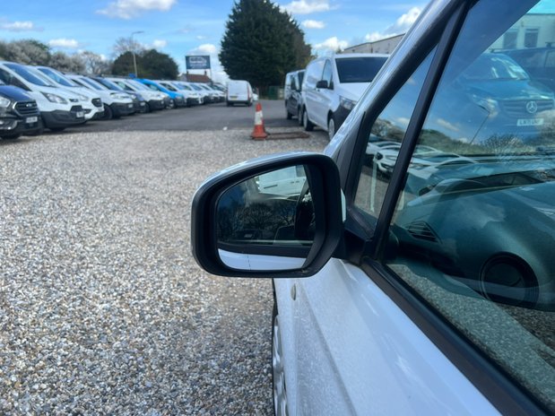 Ford Transit Courier Petrol SWB (SOLD) Low Roof Trend Air Con Alloys Sat Nav E 19
