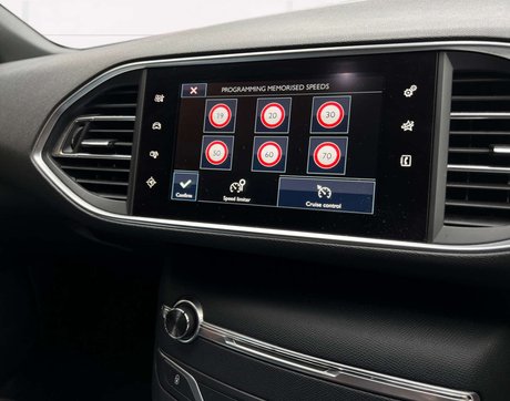 Peugeot 308 2.0 308 GT Line SW HDi Blue S/S 5dr 21