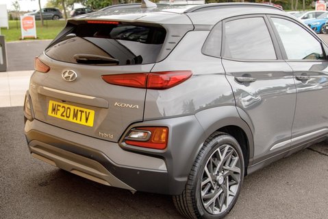 Hyundai KONA GDI PREMIUM 7
