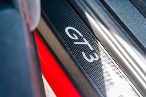Porsche 911 4.0 911 GT3 PDK 17