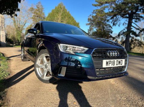 Audi A3 TFSI SPORT 1