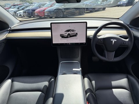Tesla Model Y (Dual Motor) Long Range SUV 5dr Electric Auto 4WDE (384 bhp) 32