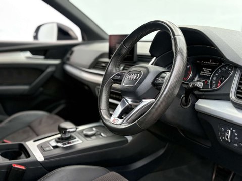 Audi Q5 2.0 Q5 S Line TFSI Quattro Semi-Auto 4WD 5dr 22