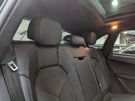 Porsche Macan 2.0 Macan Semi-Auto 4WD 5dr 59